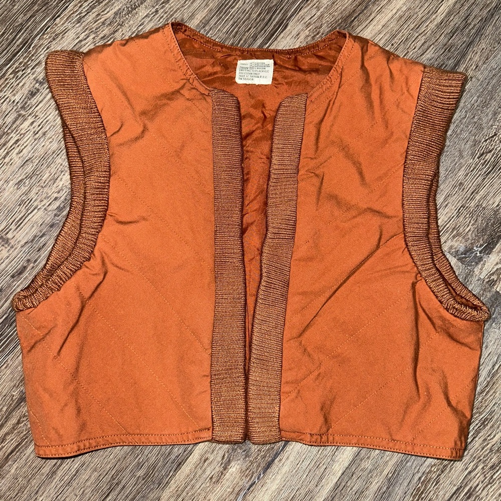 Bundle Of 2 Vintage Women’s Quilted Open Front Double Zipper Western Crop Vest